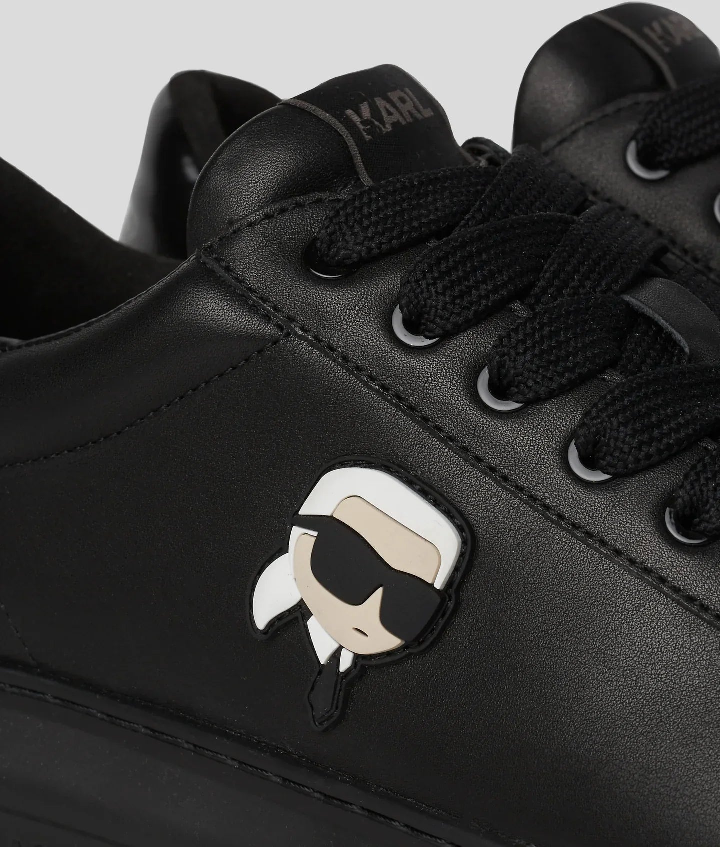 KARL IKON NFT KAPRI LUG SNEAKERS